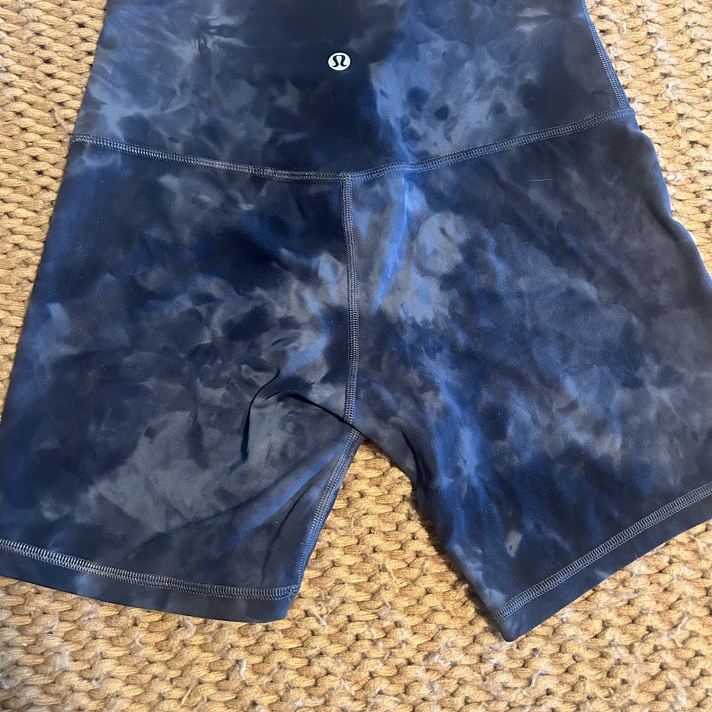 lululemon align 6 inch high rise shorts